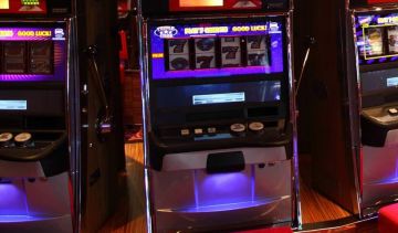 What were the top online slots for August 2018?